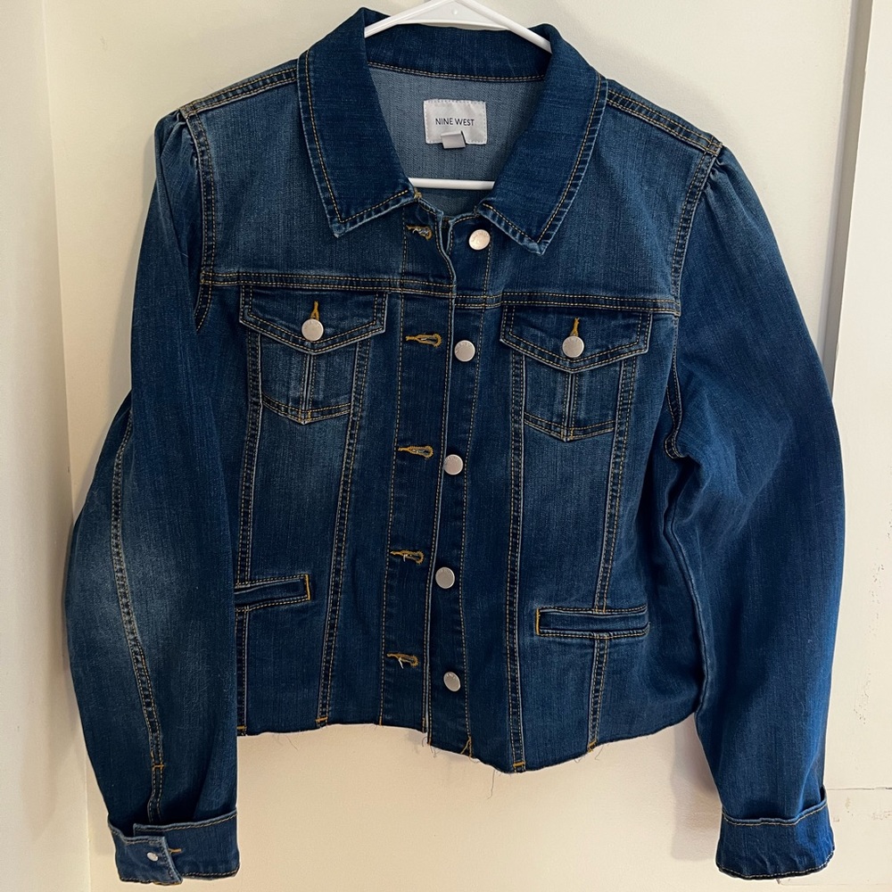 Nine West cropped denim jacket